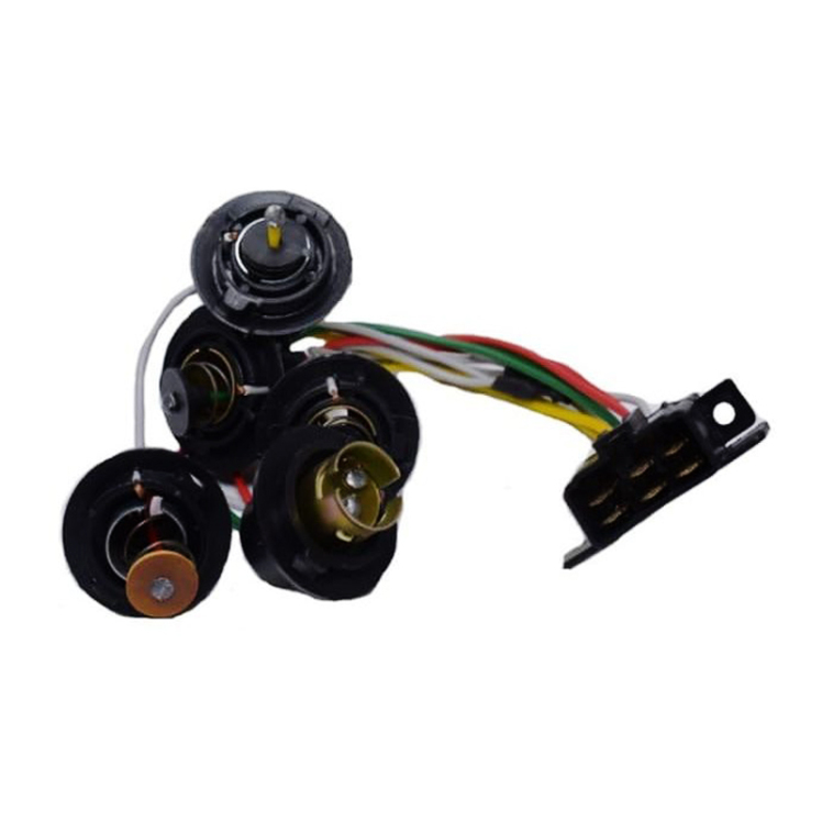 سوکت خطر عقب پراید 131 - سوکت خطر عقب پراید 131 برند مکانیکا پلاس 